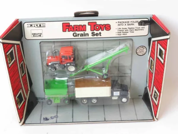 Manufacturer_ERTL Tractors<1/64 Allis Chalmers Grain Set in Box Barn by ERTL