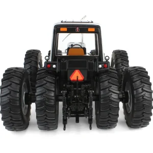 Manufacturer_ERTL Tractors<Black Chase Unit ~ 1/16 International 7688 Super 70 Series 2+2, 3rd in Outback Toys Exclusive Series