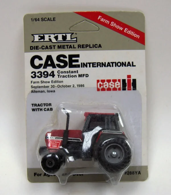 Manufacturer_ERTL Tractors<1/64 Case IH 3394 with FWA, 1986 Farm Show Edition