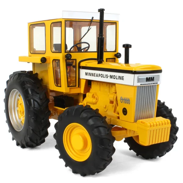Manufacturer_SpecCast Tractors<Chase Unit ~ 1/16 High Detail Minneapolis Moline G1000 Vista FWA with Cab