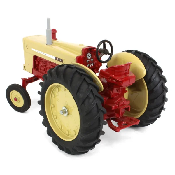 Manufacturer_ERTL Tractors<1/16 Cockshutt 560, National Farm Toy Museum Limited Edition