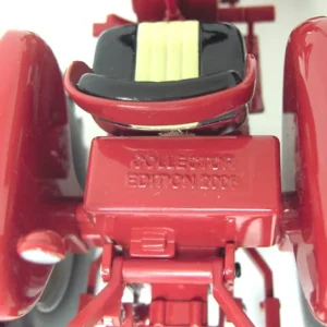 Manufacturer_ERTL Tractors<1/16 Collector Edition International 460 Utility Diesel