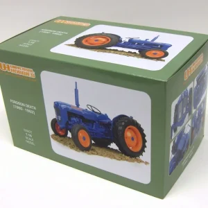 Outback Toys Tractors<1/16 Fordson Dexta (1960-1962) by Universal Hobbies
