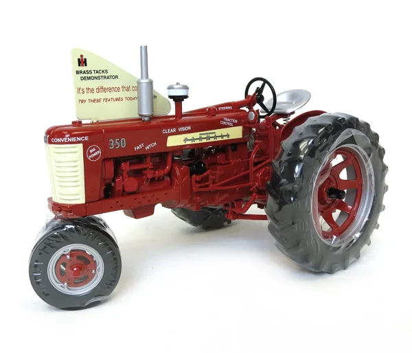 Manufacturer_SpecCast Tractors<1/16 High Detail IH Farmall 350 Demonstrator Narrow Front