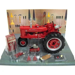 Manufacturer_ERTL Tractors<1/16 IH Farmall M Restoration Tractor & Accessories