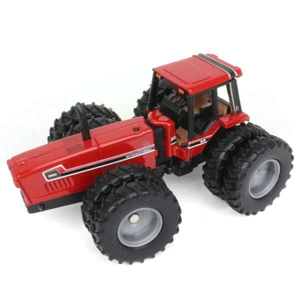 Manufacturer_ERTL Tractors<1/64 International 6588 2+2 w/ Front & Rear Duals