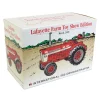 Manufacturer_ERTL Tractors<1/16 International 560 Demonstrator, 2001 Lafayette Farm Toy Show