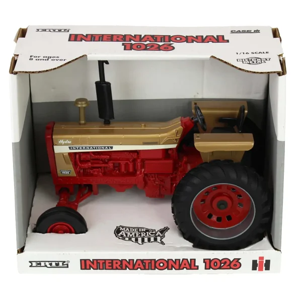Manufacturer_ERTL Tractors<1/16 International 1026 Golden Demonstrator Tractor with Fenders