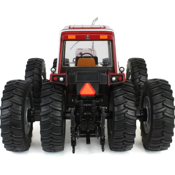Manufacturer_ERTL Tractors<1/16 International 7688 Super 70 Series 2+2, 3rd in Outback Toys Exclusive Series