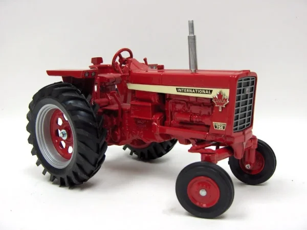 Manufacturer_Scale Models Tractors<1/16 International Harvester 756 with Fenders, 1994 Ontario Toy Show