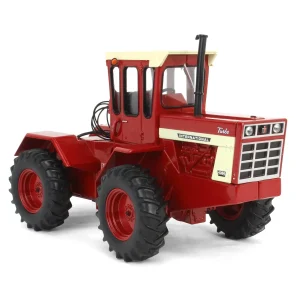 Manufacturer_ERTL Tractors<1/32 International Harvester 4366 4WD Tractor with Red Cab, ERTL Prestige Collection
