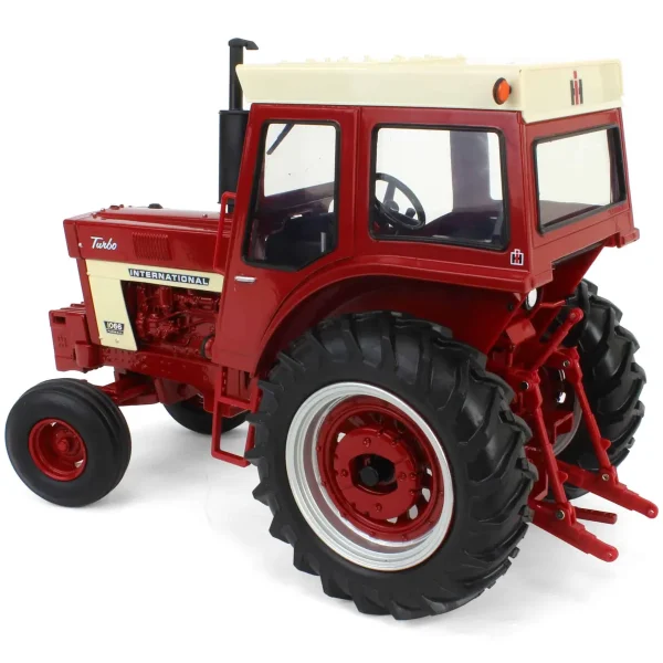 Manufacturer_ERTL Tractors<1/16 International Harvester 1066 with Cab, ERTL Prestige Collection