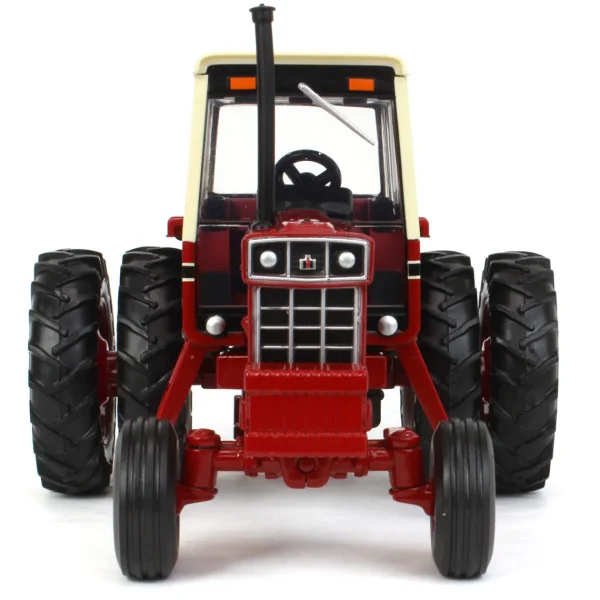Manufacturer_ERTL Tractors<1/32 International Harvester 1086 Wide Front with Rear Duals