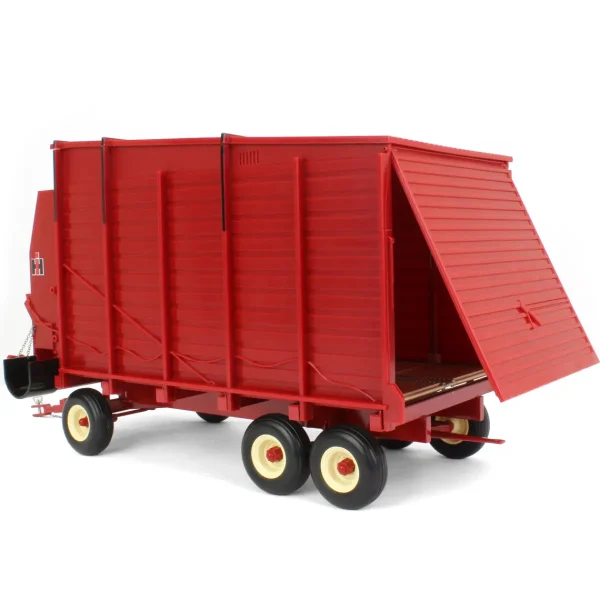 Manufacturer_SpecCast Implements<1/16 International Harvester 120 Forage Wagon with Tandem Axle