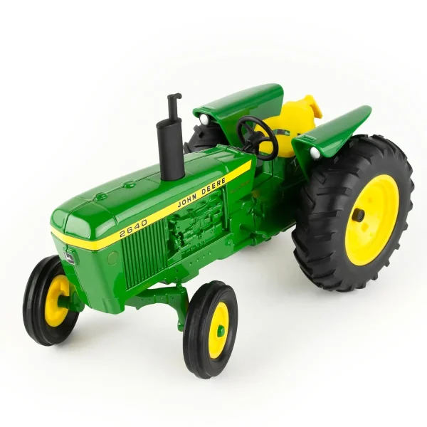 Manufacturer_ERTL Tractors<1/16 John Deere 2640 Field of Dreams Tractor with Baseball