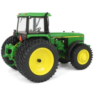 Manufacturer_ERTL Tractors<1/32 John Deere 4960 MFD with Rear Duals, ERTL Prestige Collection