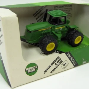 Manufacturer_ERTL Tractors<1/64 John Deere 8850 4WD with Duals, Wind Up Action Version