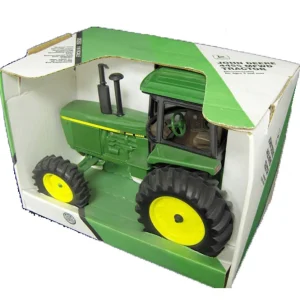 Manufacturer_ERTL Tractors<1/16 John Deere 4455 with Cab & MFD by ERTL