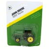 Manufacturer_ERTL Tractors<1/64 John Deere 8200 with MFWD