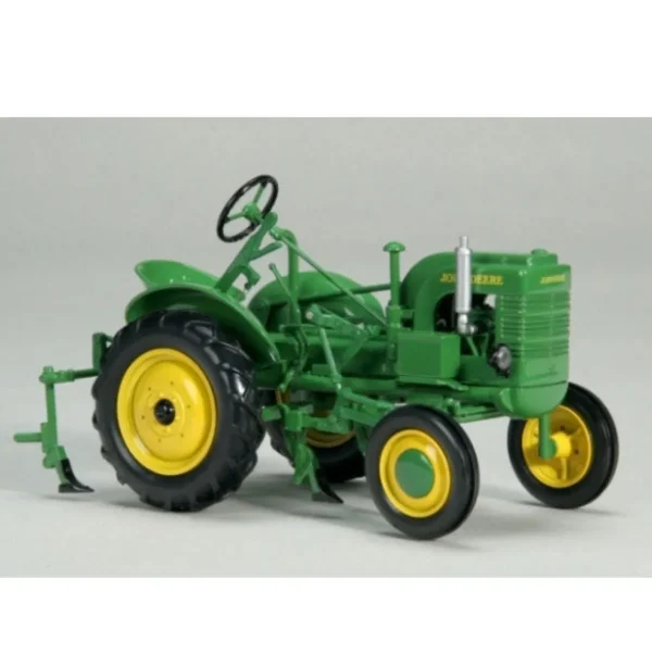 Manufacturer_SpecCast Tractors | Implements<1/16 1942 John Deere Model LA with L-12 Cultivator