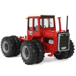 Manufacturer_ERTL Tractors<1/32 Massey Ferguson 1500 4WD, 2004 National Farm Toy Show Toy Farmer Edition