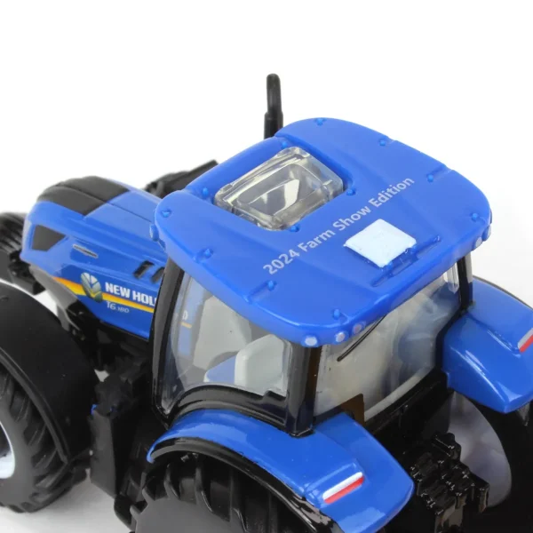 Manufacturer_ERTL Tractors | Implements<1/64 New Holland T6.180 w/ Roll-Belt 560 Round Baler & 6 Bales, 50 Years Round Baling, 2024 Farm Show