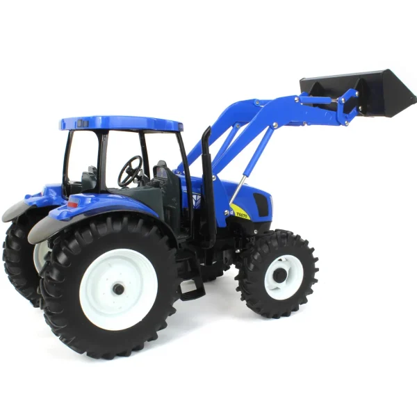 Manufacturer_ERTL Tractors<1/16 New Holland T6070 with Loader & MFD