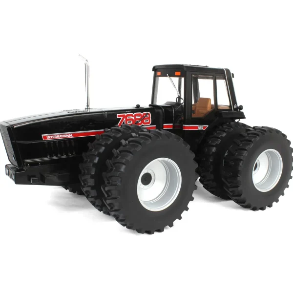 Manufacturer_ERTL Tractors<Set of 2 ~ 1/16 International 7688 Super 70 Series 2+2, 3rd in Outback Toys Exclusive Series
