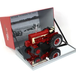 Manufacturer_ERTL Tractors<Set of 4 ~ 1/16 Limited Edition Farmall 100th Anniversary Tractors