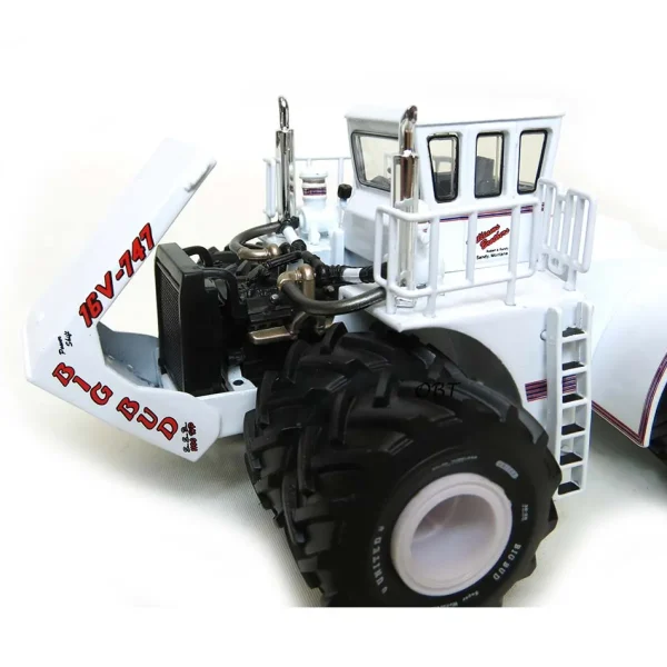 Manufacturer_DCP by First Gear Tractors<Signed ~ 1/64 Big Bud 16V-747 Williams Brothers SSD 1100 Tour Edition