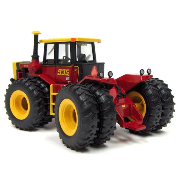 Manufacturer_ERTL Tractors<1/32 Versatile 935 with Duals, 2011 National Farm Toy Show