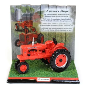 Outback Toys Farm Art & DéCor<Allis Chalmers WD-45 "A Farmer's Prayer" Resin Sculpture