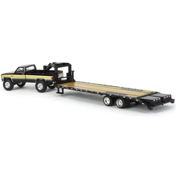 Manufacturer_Greenlight Collectibles Pickup Trucks<(B&D) 1/64 1982 GMC High Sierra K-2500 with Gooseneck Trailer, Midwest Diecast Exclusive - Damaged Item