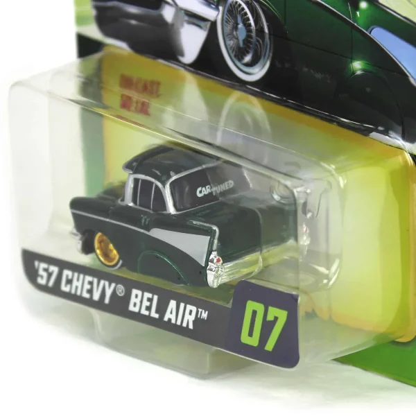 Manufacturer_MGA Entertainment Cars & Suvs<CarTuned 1957 Chevy Bel Air Lowrider, Green & Gold, Mainline Series 3