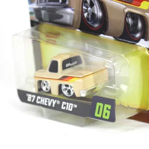Manufacturer_MGA Entertainment Pickup Trucks<CarTuned 1987 Chevy C10 Pickup Truck, Retro Cream Paint Job, Mainline Series 3
