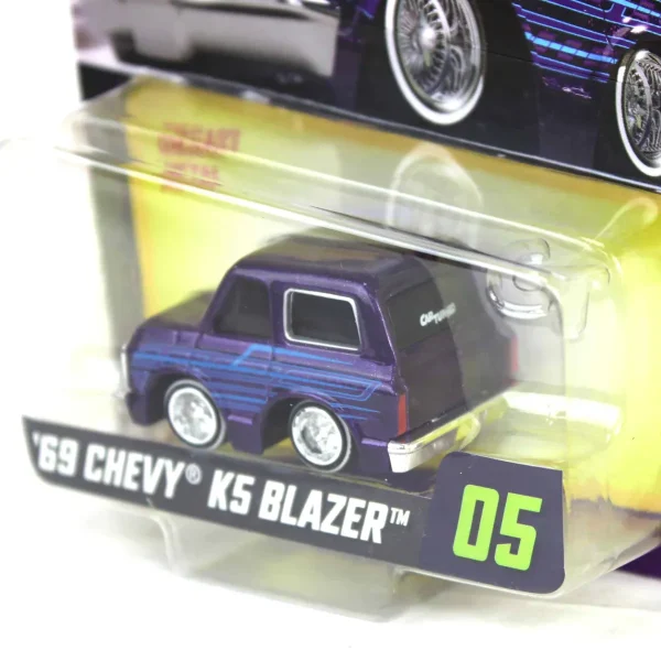 Manufacturer_MGA Entertainment Cars & Suvs<CarTuned 1969 Chevy K5 Blazer Lowrider, Mainline Series 3