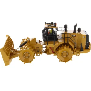 Manufacturer_Diecast Masters Crawlers & Dozers<1/50 CAT 836 Landfill Compactor