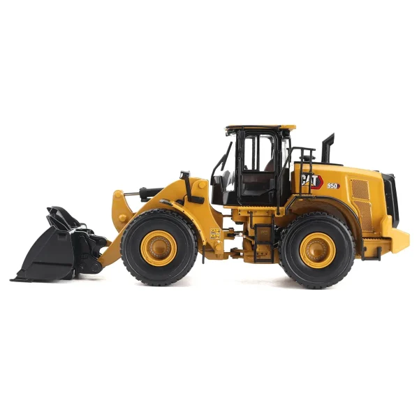 Manufacturer_Diecast Masters Loaders<1/50 Caterpillar 950 Medium Wheel Loader, High Line Series