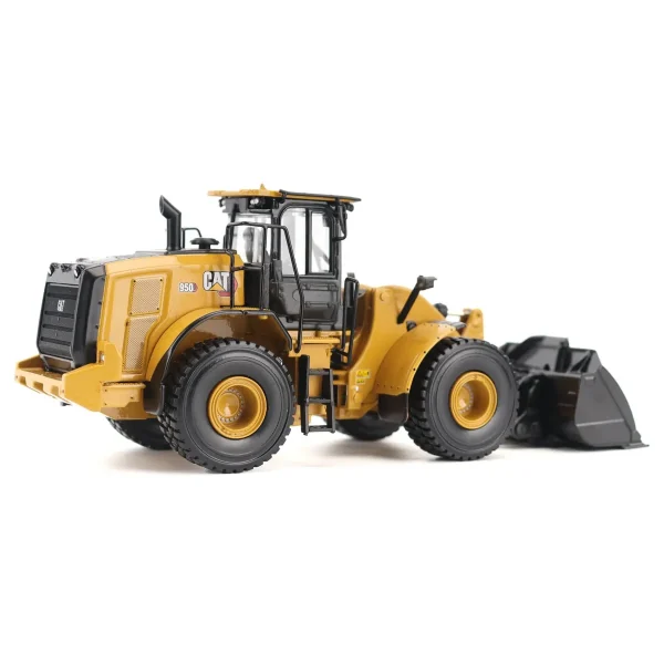 Manufacturer_Diecast Masters Loaders<1/50 Caterpillar 950 Medium Wheel Loader, High Line Series