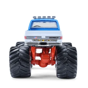 Manufacturer_Greenlight Collectibles Cars & Suvs | Pickup Trucks<1/64 1983 Chevrolet C30, Holman’s Beast, Kings of Crunch Series 16