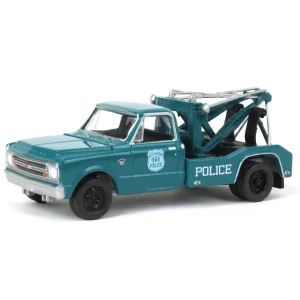 Manufacturer_Greenlight Collectibles Tow & Straight Trucks<1/64 1967 Chevrolet C-30 Wrecker, NYPD, Dually Drivers 12