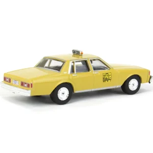 Manufacturer_Greenlight Collectibles Cars & Suvs<1/64 1981 Chevrolet Impala Taxi, Coming to America, Hollywood Series 39
