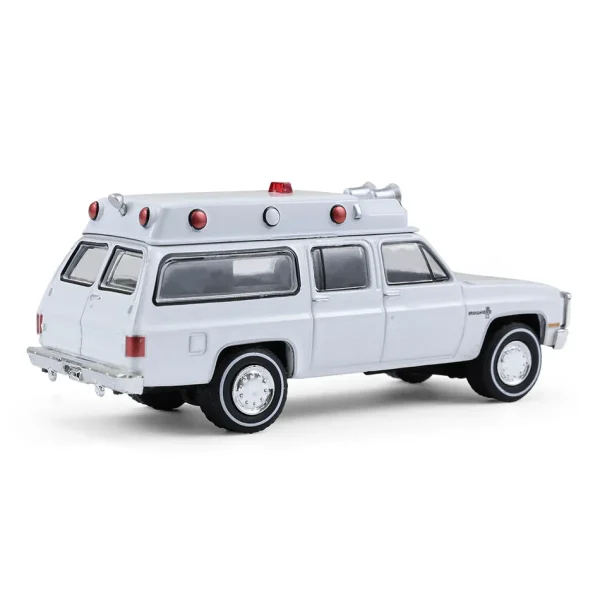 Manufacturer_Greenlight Collectibles Cars & Suvs | Emergency Vehicles<1/64 1983 Chevrolet Suburban K20 Custom Deluxe Ambulance, Plain White, Hobby Exclusive