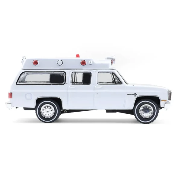 Manufacturer_Greenlight Collectibles Cars & Suvs | Emergency Vehicles<1/64 1983 Chevrolet Suburban K20 Custom Deluxe Ambulance, Plain White, Hobby Exclusive