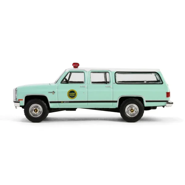 Manufacturer_Greenlight Collectibles Cars & Suvs | Emergency Vehicles<1/64 1990 Chevrolet Suburban K20 Scottsdale, US Border Patrol, Hobby Exclusive