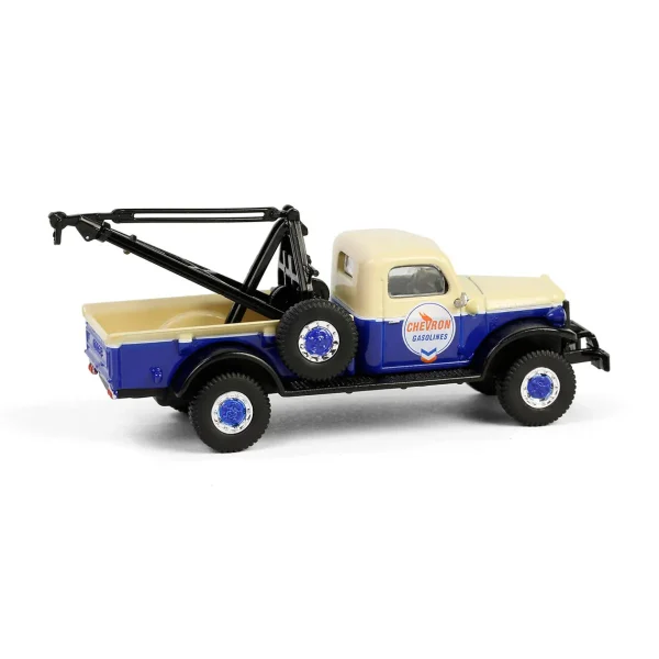 Manufacturer_Greenlight Collectibles Pickup Trucks | Tow & Straight Trucks<1/64 1948 Dodge Power Wagon Wrecker, Chevron Special Edition Series 1