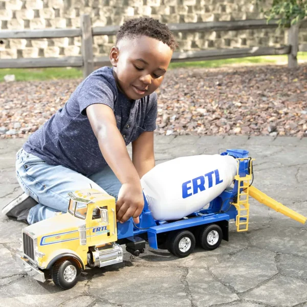 Manufacturer_ERTL Tow & Straight Trucks<1/16 ERTL Big Farm Yellow & Blue Peterbilt Model 367 Cement Mixer