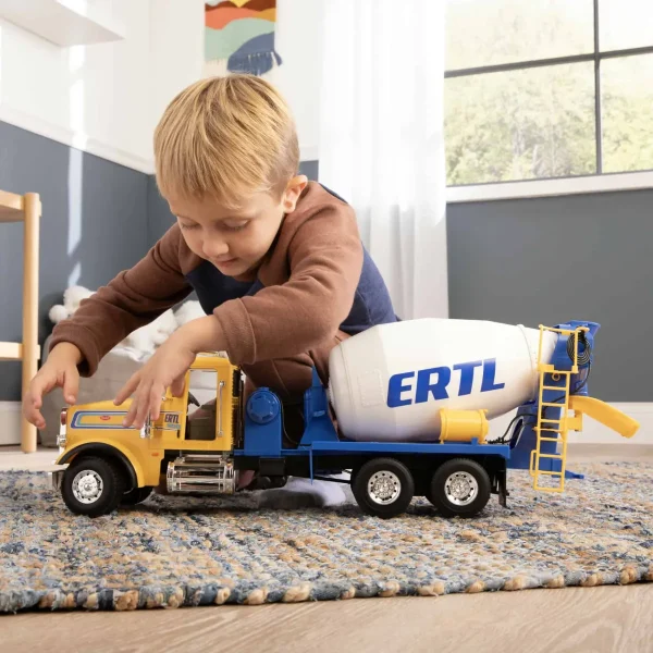 Manufacturer_ERTL Tow & Straight Trucks<1/16 ERTL Big Farm Yellow & Blue Peterbilt Model 367 Cement Mixer
