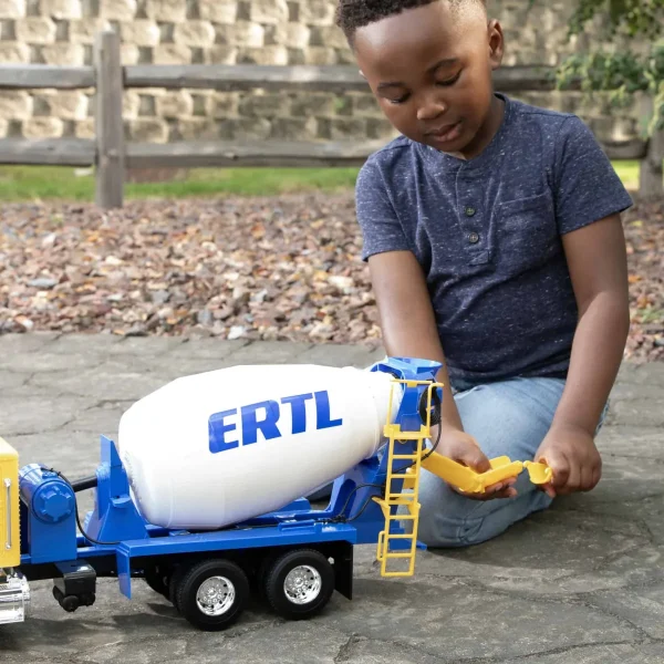 Manufacturer_ERTL Tow & Straight Trucks<1/16 ERTL Big Farm Yellow & Blue Peterbilt Model 367 Cement Mixer