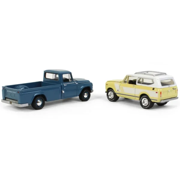 Manufacturer_Other Pickup Trucks<1/64 Exclusive Limited Edition International 2 Pack: 1965 Model 1200 & 1979 Scout